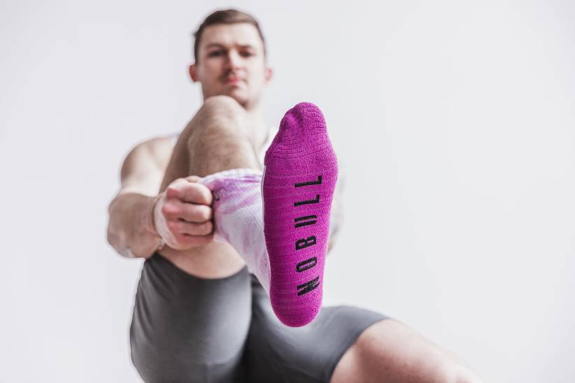 NOBULL 80NJ2916calzino girocollo (acquerello floreale) rosa