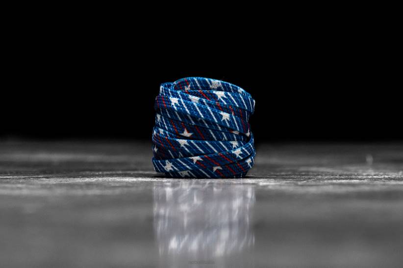 NOBULL 80NJ2938stelle con lacci da ginnastica