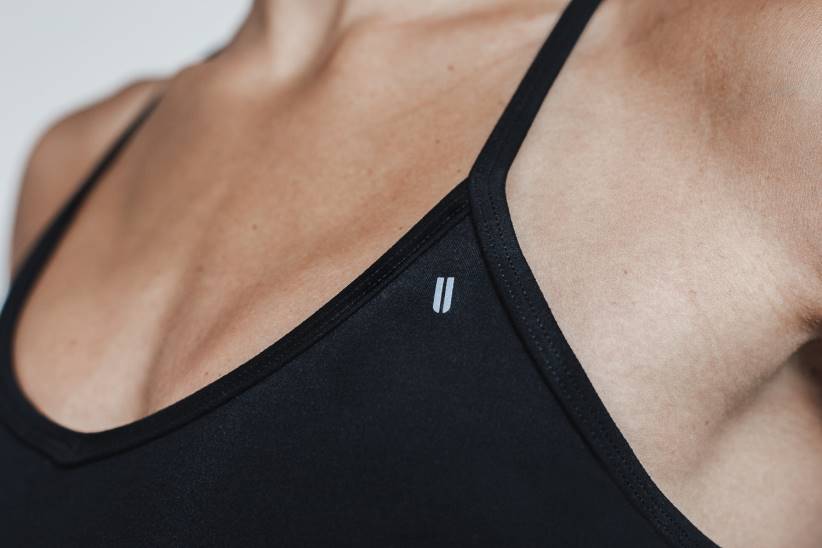 NOBULL 80NJ1854Reggiseno sportivo con scollo a V (opaco) nero