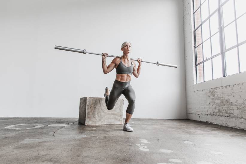 NOBULL 80NJ1862Reggiseno sportivo con scollo a V (opaco)