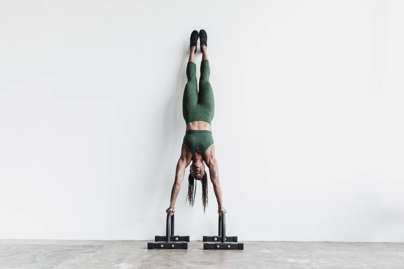 NOBULL 80NJ1884reggiseno sportivo halter (opaco) cacciatore