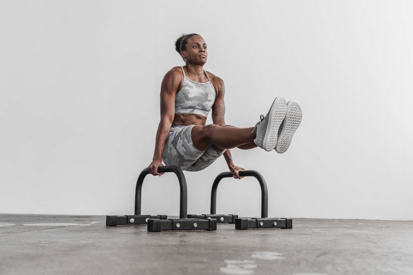 NOBULL 80NJ1914reggiseno sportivo a collo alto (peluche erica)