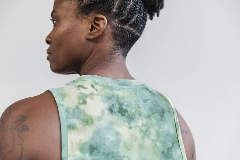 NOBULL 80NJ2059canotta muscolare da donna (tie-dye) vaniglia e verde militare