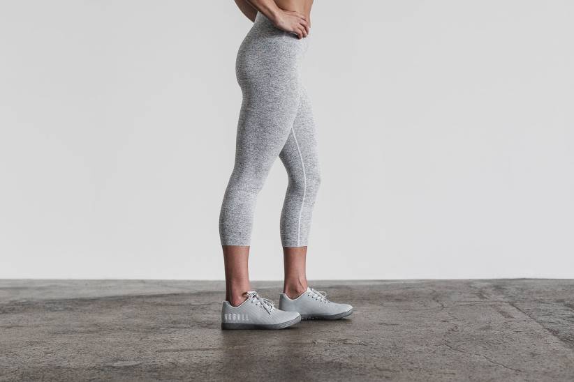 NOBULL 80NJ2285raccolto a molti piani (peluche erica)