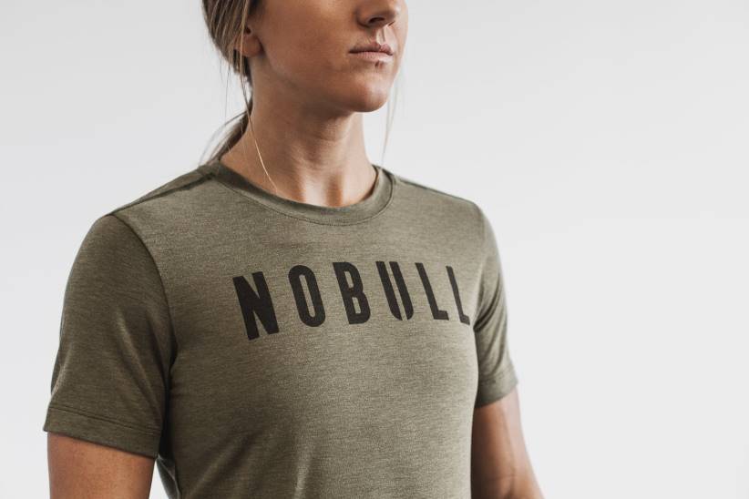 NOBULL 80NJ2343esercito di magliette da donna