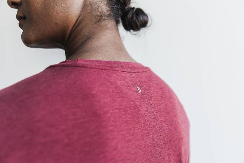 NOBULL 80NJ2377maglietta a maniche lunghe da donna