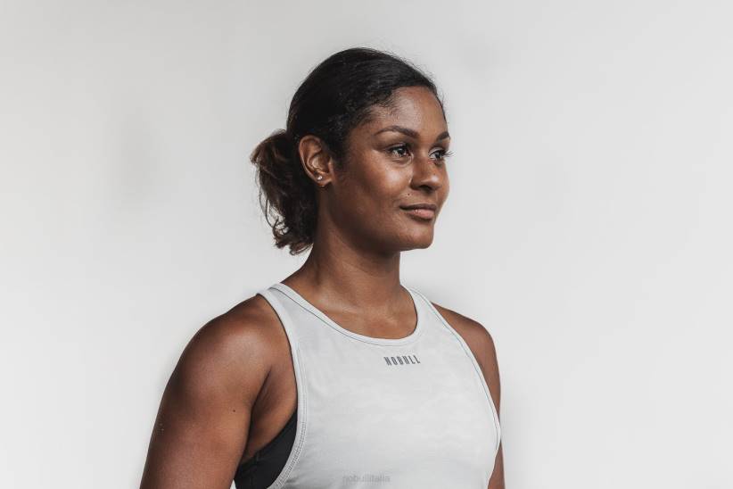 NOBULL 80NJ2456canotta testurizzata leggera da donna (mimetica) Frost