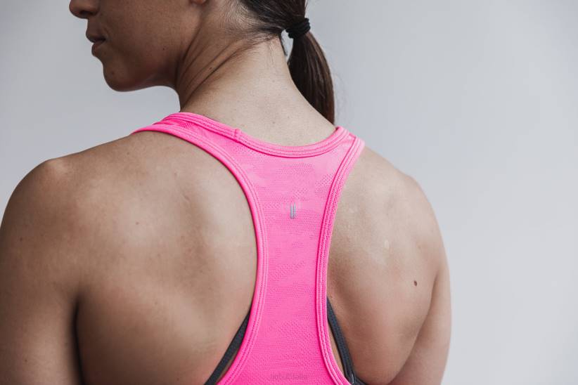 NOBULL 80NJ2470canotta testurizzata leggera da donna (neon camo) rosa