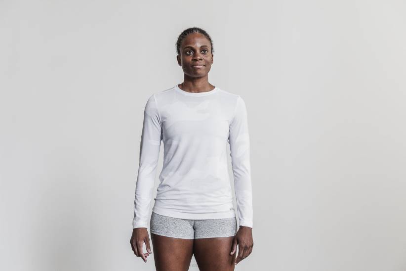 NOBULL 80NJ2637maglietta a maniche lunghe da donna (camo)