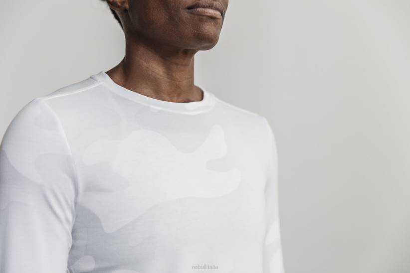 NOBULL 80NJ2637maglietta a maniche lunghe da donna (camo)