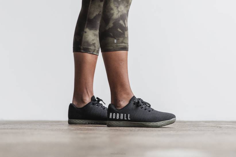 NOBULL 80NJ2649esercito di colture a molti piani (tie-dye).