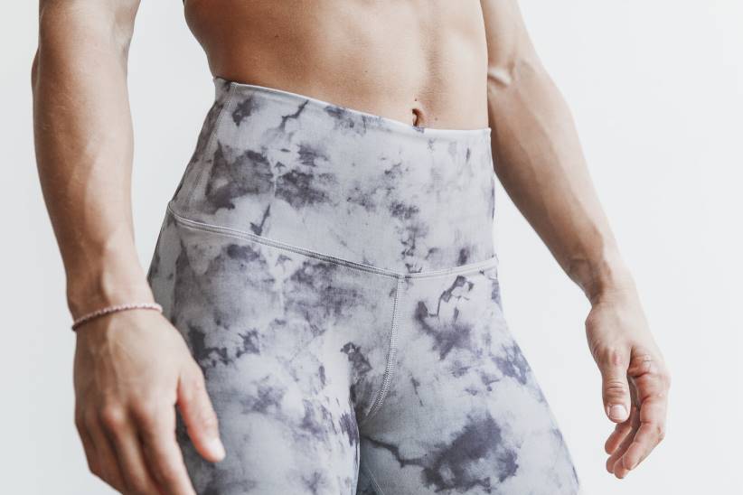 NOBULL 80NJ2651nuvola di raccolti a molti piani (tie-dye).