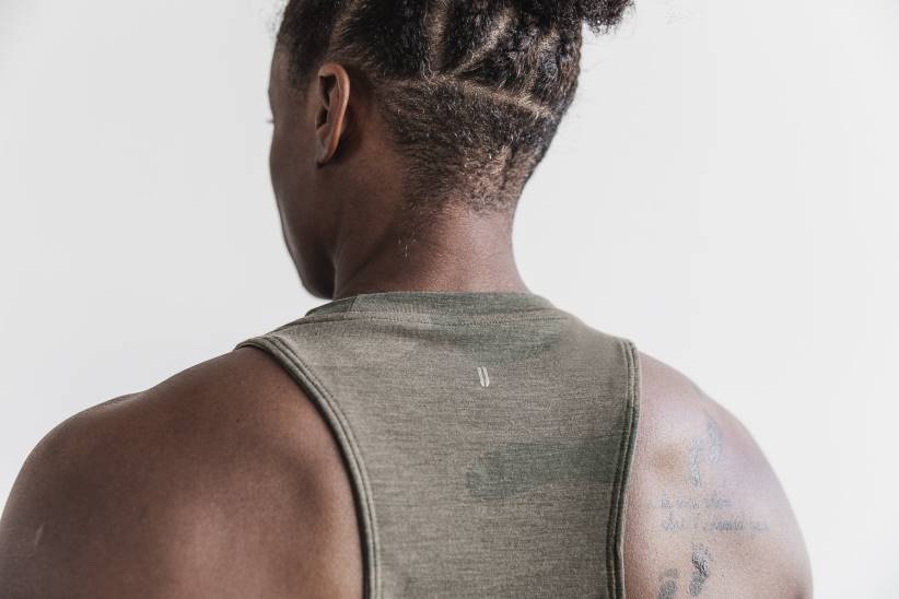 NOBULL 80NJ2755canotta a collo alto da donna (camo)