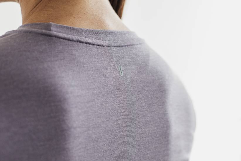 NOBULL 80NJ2789maglietta da donna a maniche lunghe