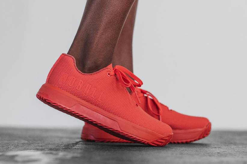 NOBULL 80NJ1558scarpa da ginnastica da donna più brillante