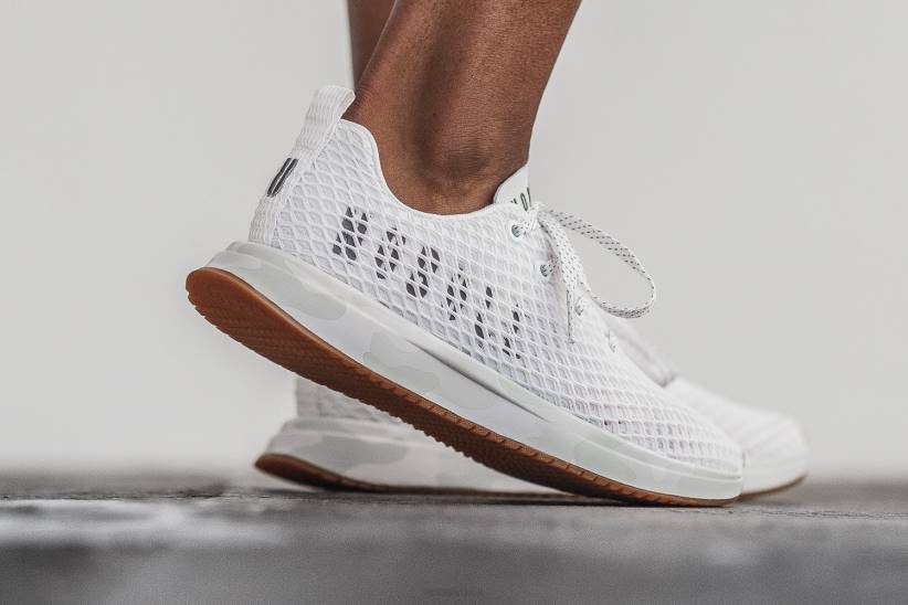 NOBULL 80NJ1595runner in rete da donna