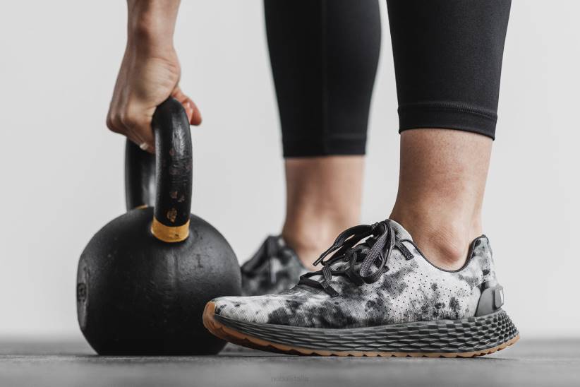 NOBULL 80NJ1662ombra runner ripstop da donna