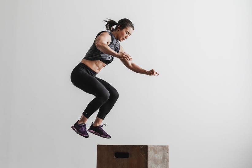 NOBULL 80NJ1663runner in rete da donna