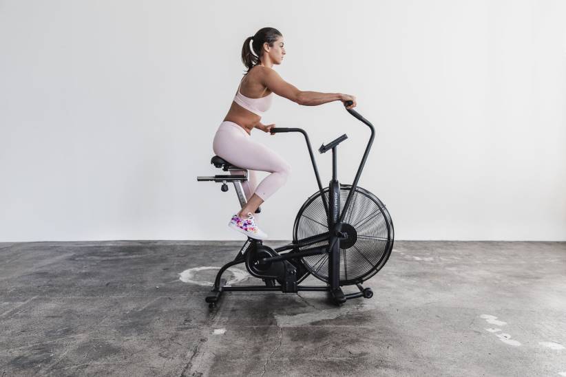 NOBULL 80NJ1303scarpa da ginnastica in tela da donna