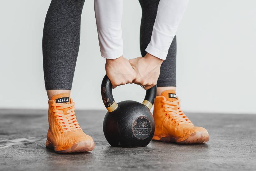 NOBULL 80NJ1330scarpa da ginnastica alta da donna