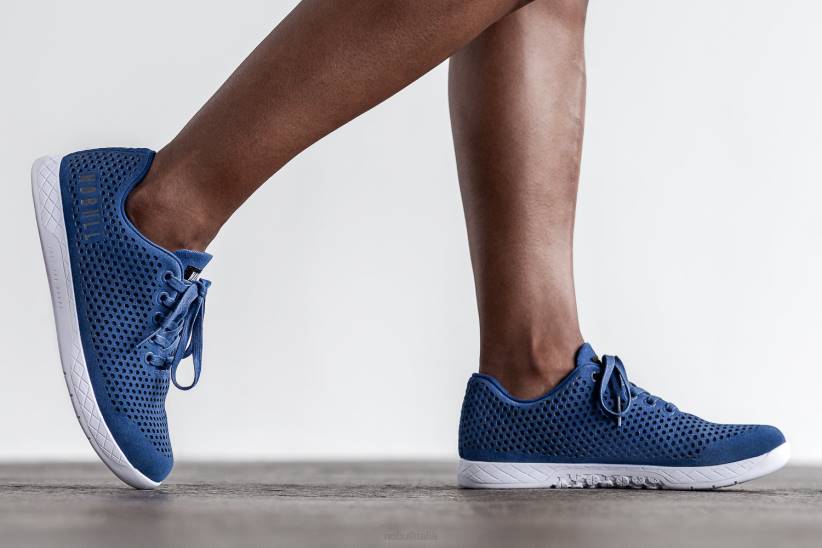 NOBULL 80NJ1492vera scarpa da ginnastica in pelle scamosciata da donna