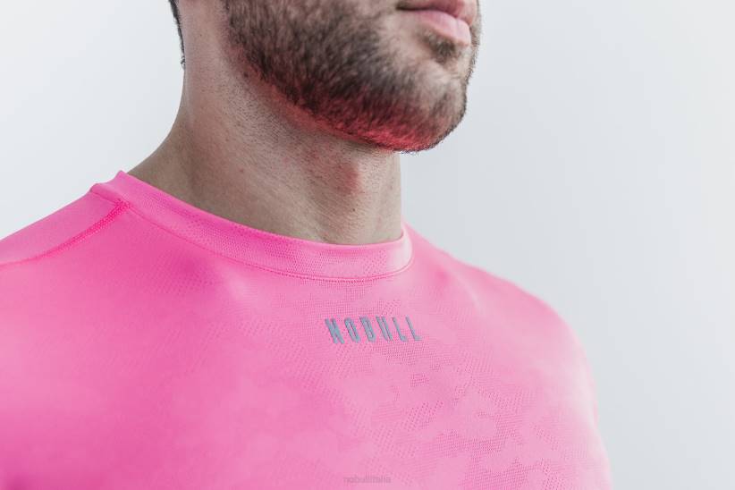 NOBULL 80NJ1007maglietta leggera testurizzata da uomo (neon camo) rosa