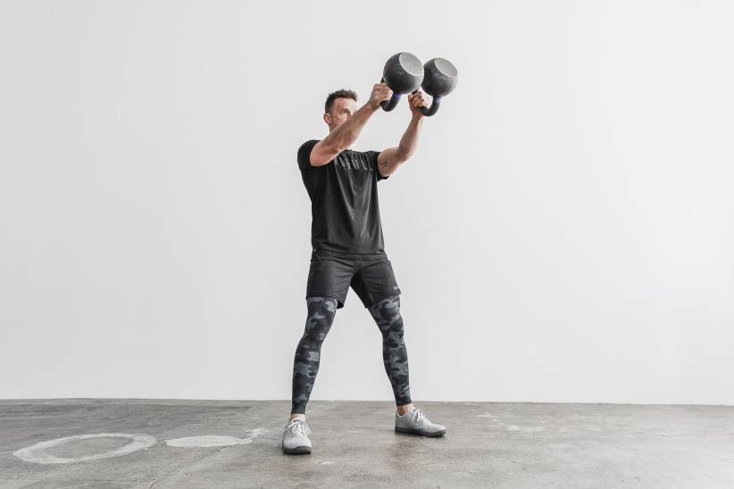 NOBULL 80NJ1081maglia attillata a compressione da uomo (peluche erica) in carbonio