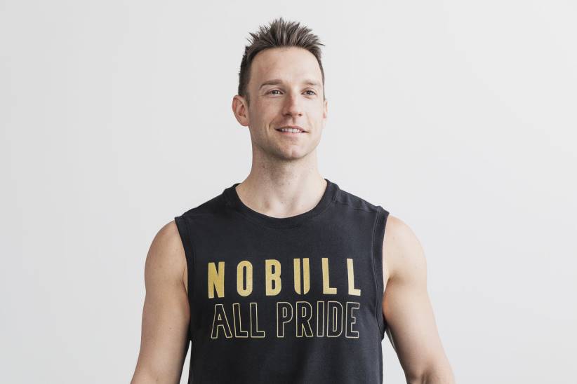 NOBULL 80NJ1166felpa girocollo senza maniche (pride) nera