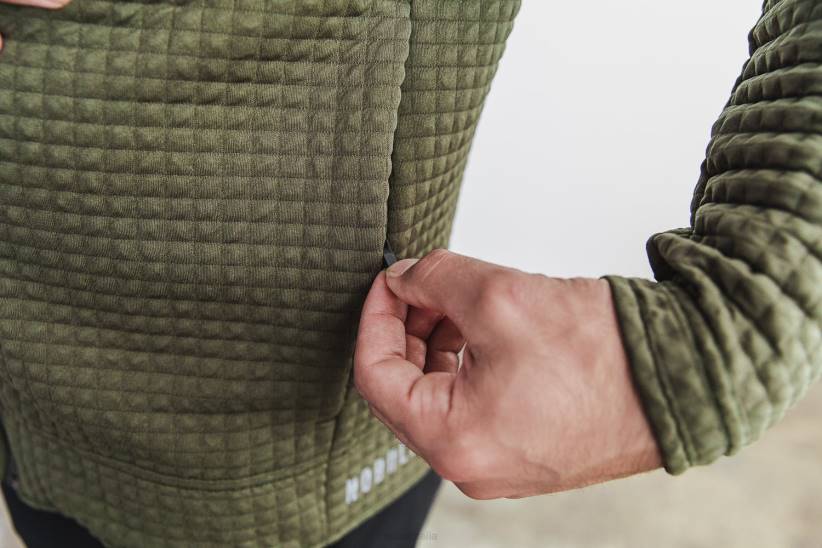 NOBULL 80NJ1222giacca trapuntata con zip da uomo militare