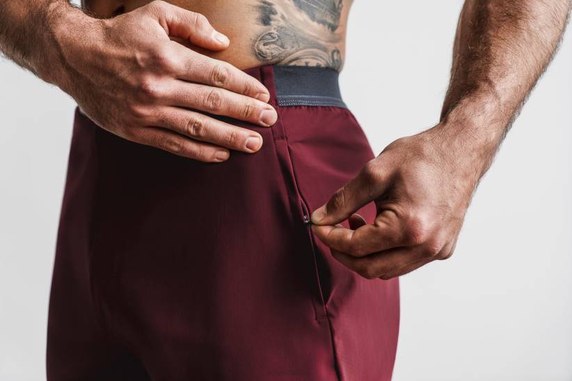 NOBULL 80NJ627pantaloncini leggeri da uomo 9