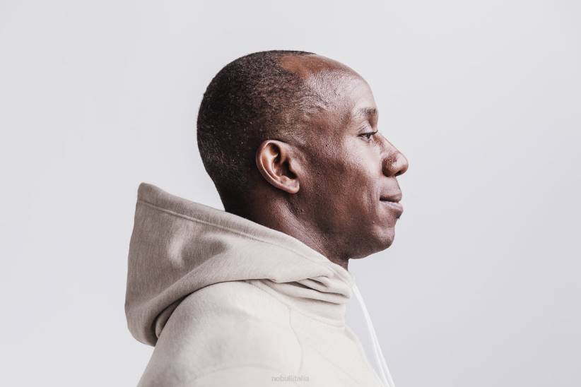 NOBULL 80NJ658felpa con cappuccio da uomo