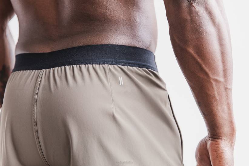 NOBULL 80NJ735pantaloncini leggeri da uomo 7