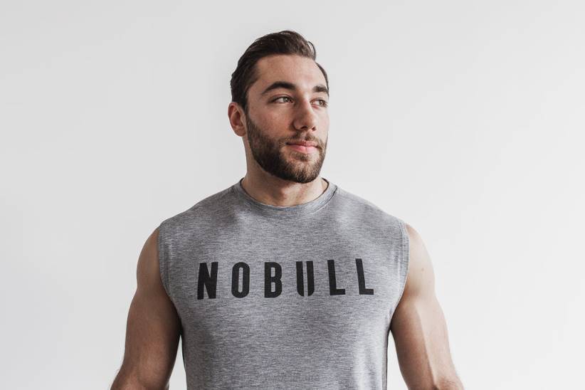 NOBULL 80NJ774maglietta senza maniche da uomo (colori classici) grigia