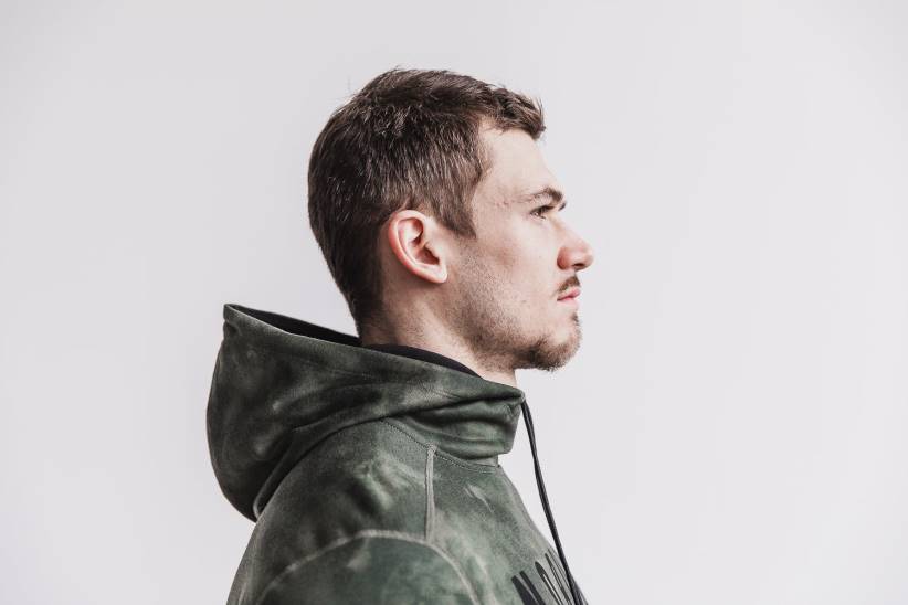 NOBULL 80NJ812felpa con cappuccio da uomo (tie-dye) militare