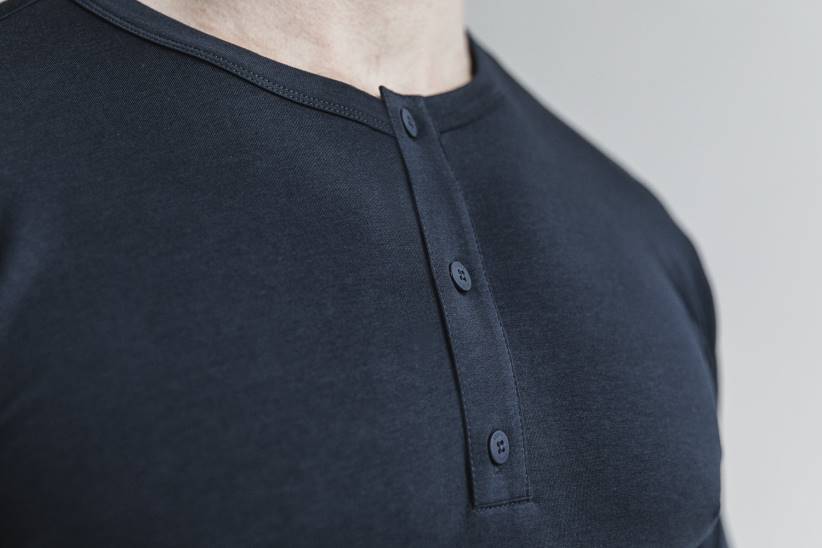 NOBULL 80NJ891maglia serafino leggera da uomo a maniche lunghe