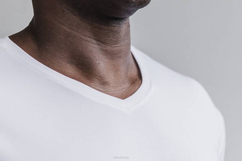 NOBULL 80NJ934maglietta leggera da uomo con scollo a V