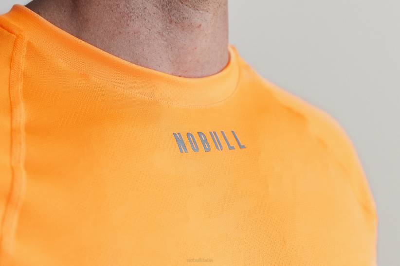 NOBULL 80NJ965maglietta da uomo a maniche lunghe testurizzata leggera (neon camo) arancione