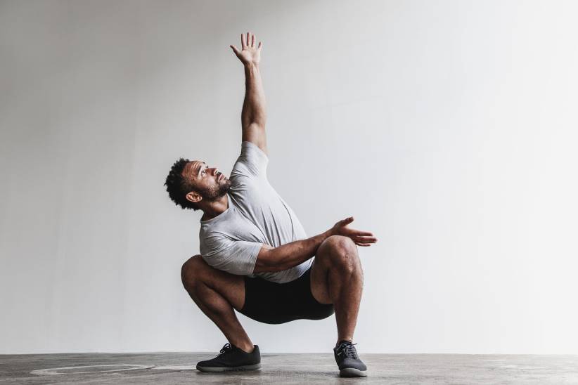 NOBULL 80NJ988maglietta leggera da uomo con scollo a V