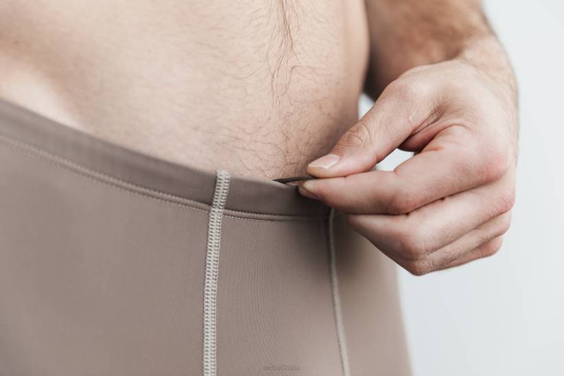 NOBULL 80NJ611costume da bagno da uomo scuro