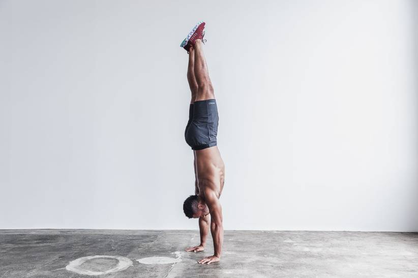 NOBULL 80NJ489runner da uomo in rete cabernet