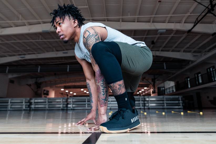 NOBULL 80NJ557scarpe da ginnastica da uomo nere