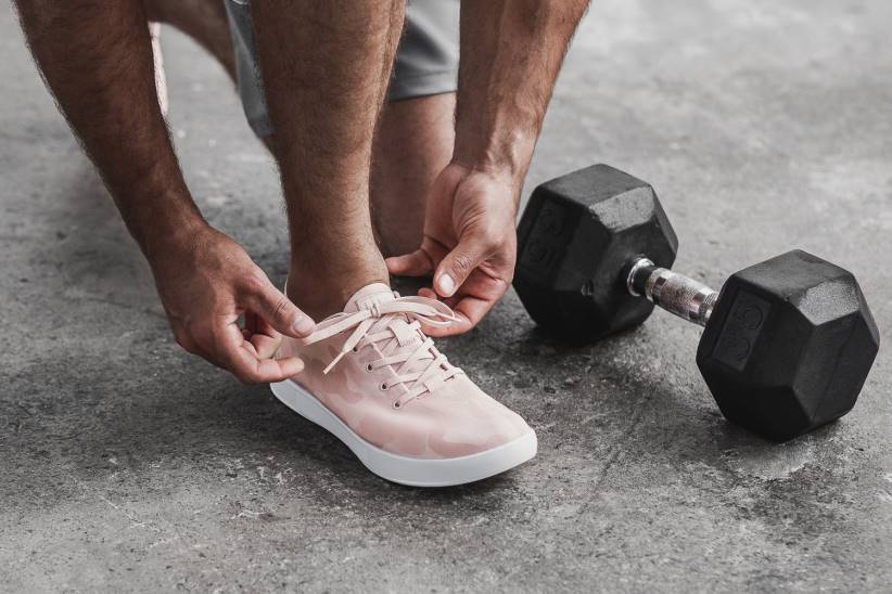 NOBULL 80NJ66sneaker da uomo in tela rosa