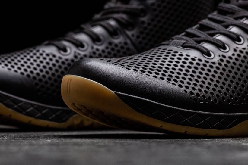 NOBULL 80NJ88scarpa da ginnastica alta da uomo in pelle di gomma